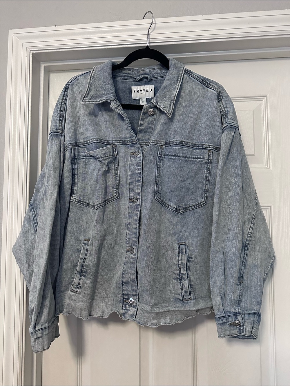 Light Wash Denim Jacket - Oversized Women's XL